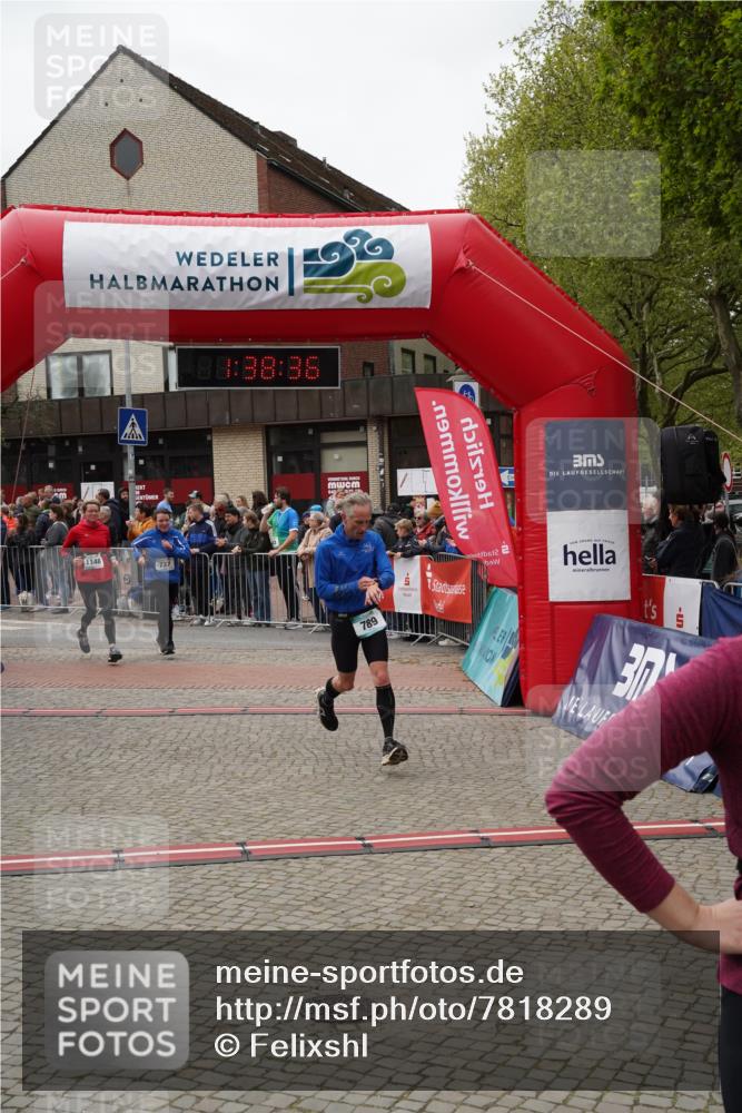 04.05.2025 - 8. Wedeler Halbmarathon Felixshl http://msf.ph/oto/7818289 04.05.2025 11:38:34 Ziel 737, 789, 971, 1146 meine-sportfotos.de