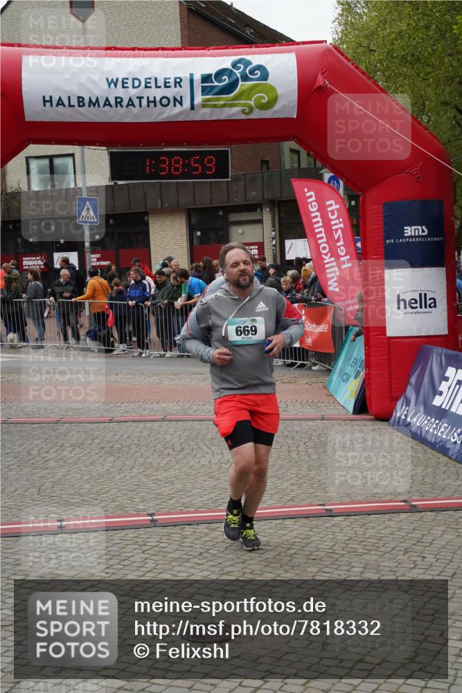 04.05.2025 - 8. Wedeler Halbmarathon Felixshl http://msf.ph/oto/7818332 04.05.2025 11:38:57 Ziel 669, 799, 859 meine-sportfotos.de
