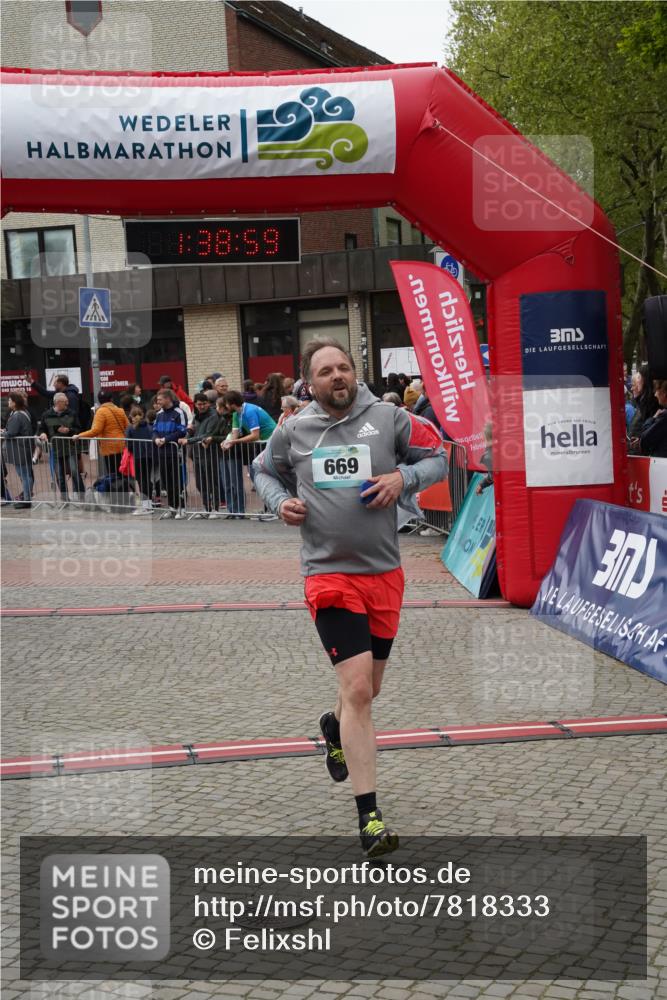 04.05.2025 - 8. Wedeler Halbmarathon Felixshl http://msf.ph/oto/7818333 04.05.2025 11:38:57 Ziel 669, 799, 859 meine-sportfotos.de