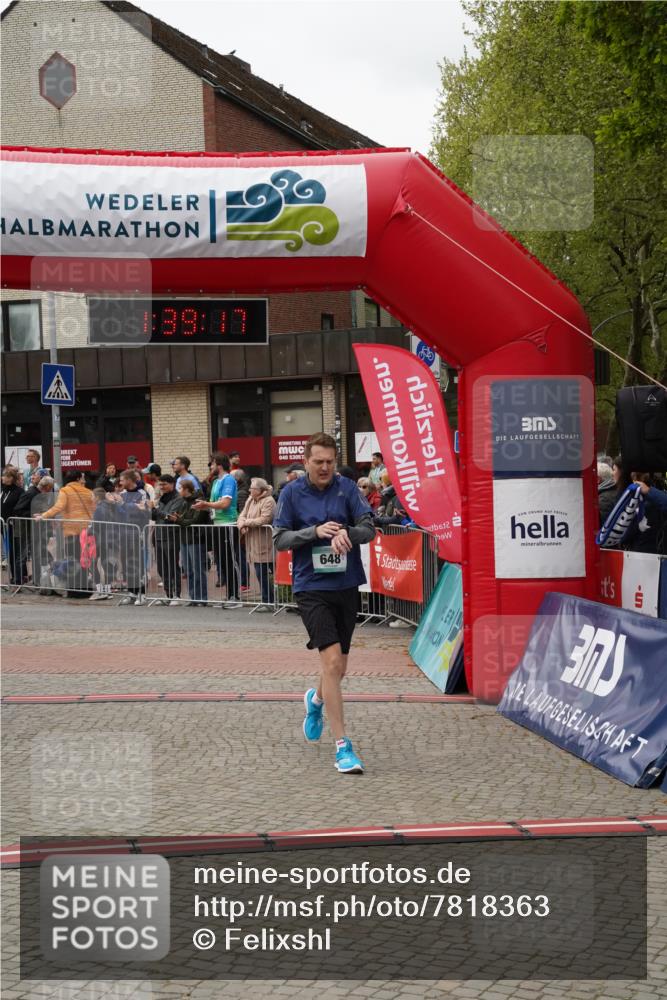 04.05.2025 - 8. Wedeler Halbmarathon Felixshl http://msf.ph/oto/7818363 04.05.2025 11:39:15 Ziel 493, 648, 835 meine-sportfotos.de
