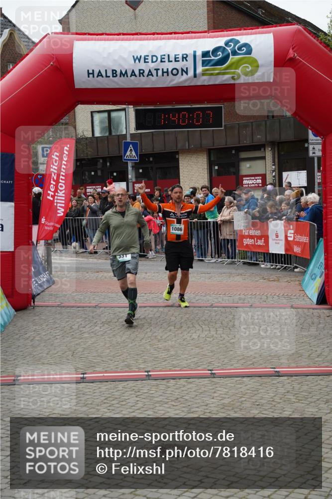 04.05.2025 - 8. Wedeler Halbmarathon Felixshl http://msf.ph/oto/7818416 04.05.2025 11:40:05 Ziel 331, 624 meine-sportfotos.de