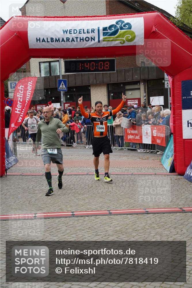 04.05.2025 - 8. Wedeler Halbmarathon Felixshl http://msf.ph/oto/7818419 04.05.2025 11:40:06 Ziel 331, 624 meine-sportfotos.de