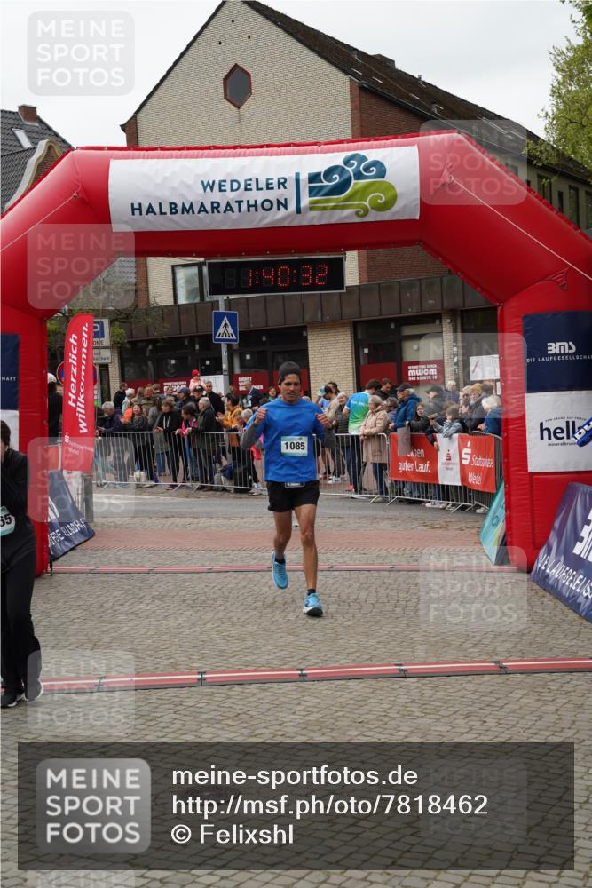 04.05.2025 - 8. Wedeler Halbmarathon Felixshl http://msf.ph/oto/7818462 04.05.2025 11:40:30 Ziel 975, 1009, 1065, 1085 meine-sportfotos.de