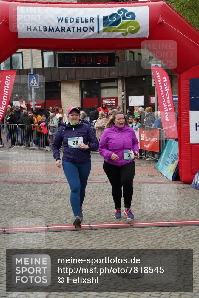 04.05.2025 - 8. Wedeler Halbmarathon Felixshl http://msf.ph/oto/7818545 04.05.2025 11:41:32 Ziel 28, 37, 358, 527, 1171 meine-sportfotos.de
