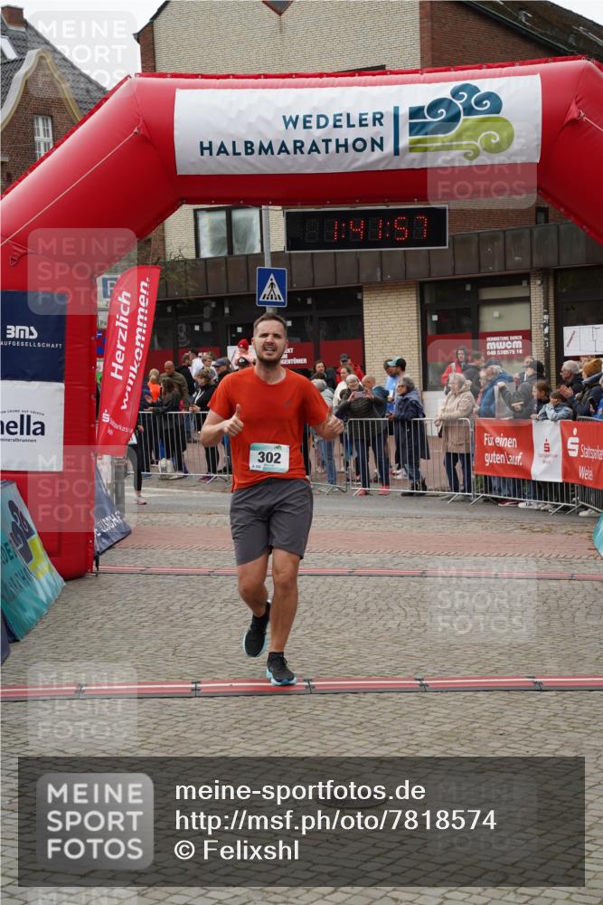 04.05.2025 - 8. Wedeler Halbmarathon Felixshl http://msf.ph/oto/7818574 04.05.2025 11:41:55 Ziel 8, 302, 680 meine-sportfotos.de
