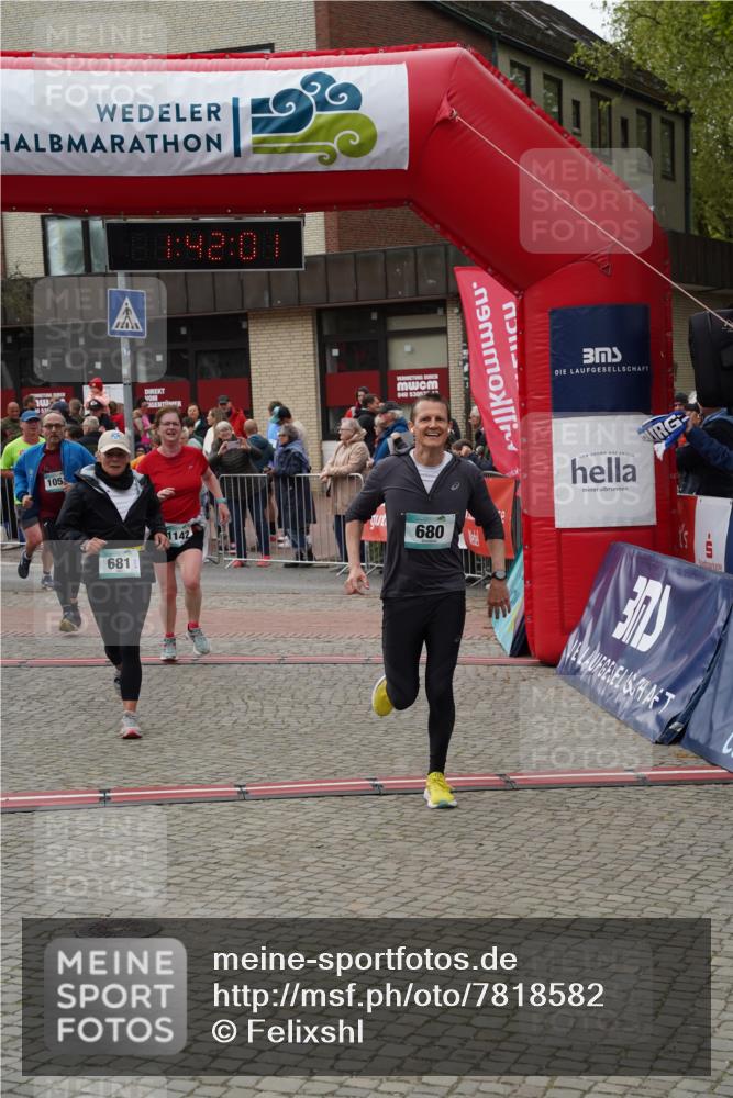04.05.2025 - 8. Wedeler Halbmarathon Felixshl http://msf.ph/oto/7818582 04.05.2025 11:41:59 Ziel 191, 302, 365, 389, 680, 681, 1051, 1142 meine-sportfotos.de