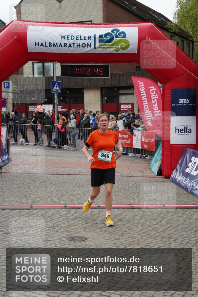 04.05.2025 - 8. Wedeler Halbmarathon Felixshl http://msf.ph/oto/7818651 04.05.2025 11:42:43 Ziel 946 meine-sportfotos.de