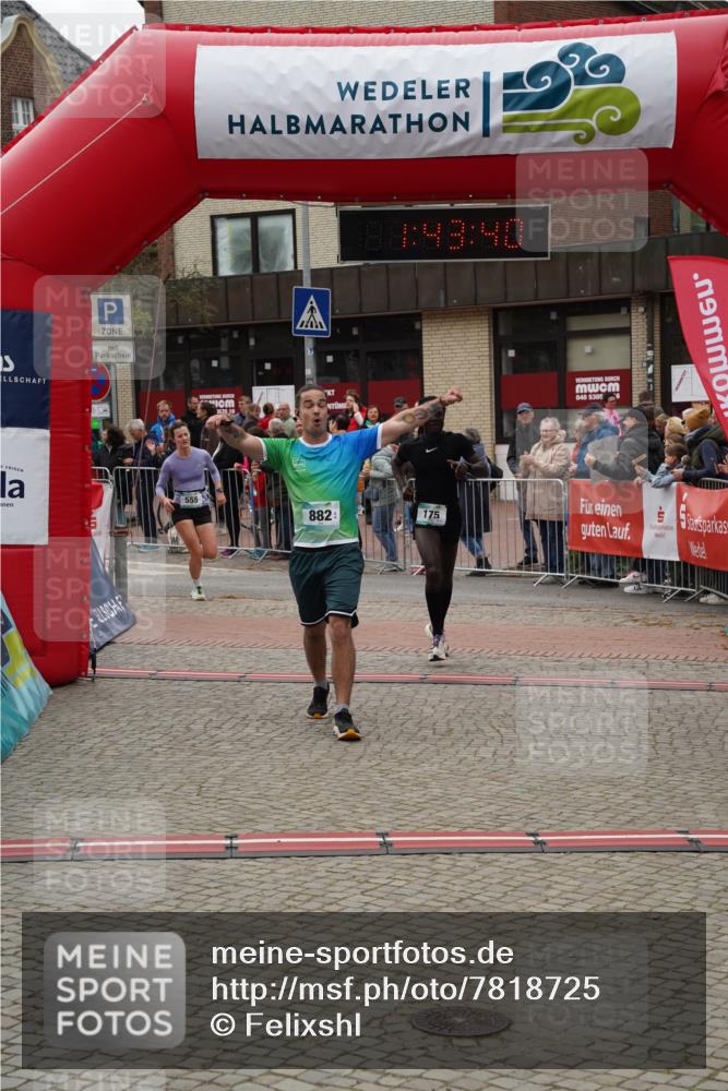 04.05.2025 - 8. Wedeler Halbmarathon Felixshl http://msf.ph/oto/7818725 04.05.2025 11:43:38 Ziel 175, 555, 712, 882 meine-sportfotos.de