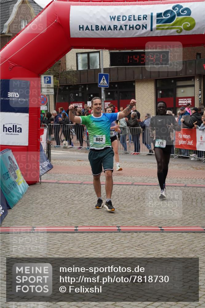 04.05.2025 - 8. Wedeler Halbmarathon Felixshl http://msf.ph/oto/7818730 04.05.2025 11:43:39 Ziel 175, 555, 882 meine-sportfotos.de