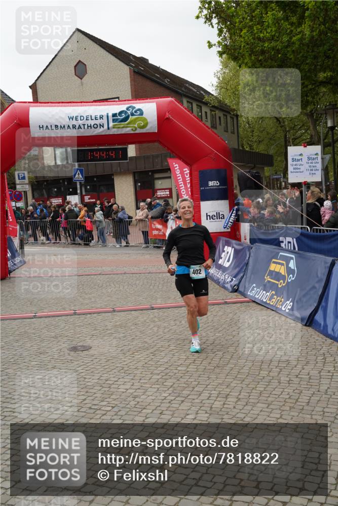 04.05.2025 - 8. Wedeler Halbmarathon Felixshl http://msf.ph/oto/7818822 04.05.2025 11:44:39 Ziel 402 meine-sportfotos.de