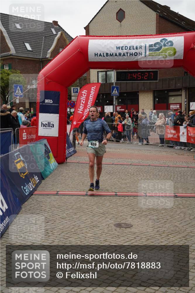 04.05.2025 - 8. Wedeler Halbmarathon Felixshl http://msf.ph/oto/7818883 04.05.2025 11:45:25 Ziel 320, 471, 639, 808 meine-sportfotos.de