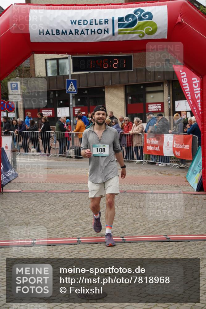 04.05.2025 - 8. Wedeler Halbmarathon Felixshl http://msf.ph/oto/7818968 04.05.2025 11:46:19 Ziel 108, 751 meine-sportfotos.de
