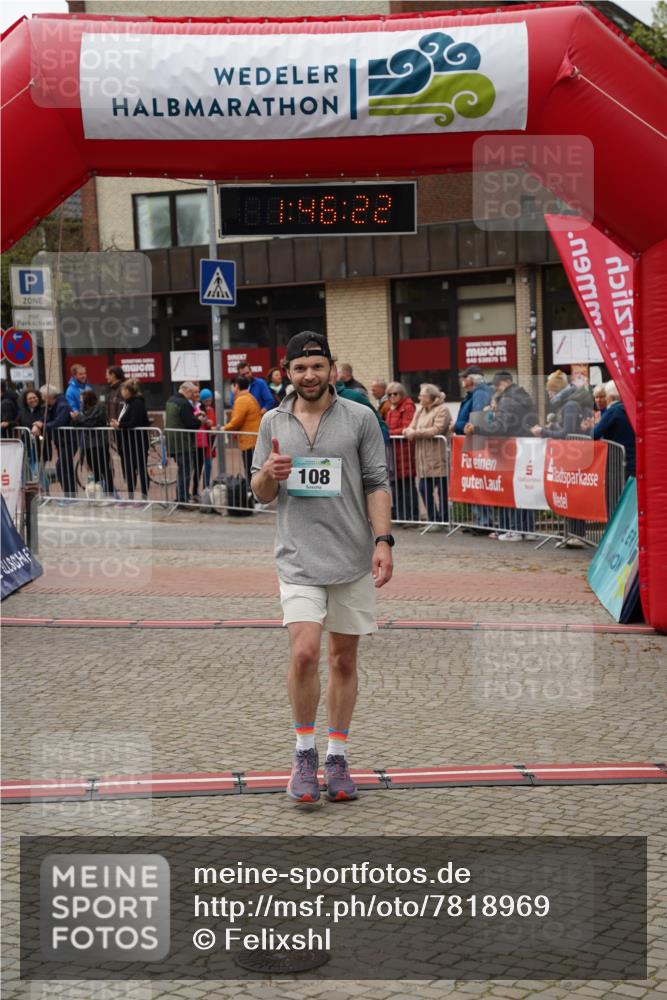 04.05.2025 - 8. Wedeler Halbmarathon Felixshl http://msf.ph/oto/7818969 04.05.2025 11:46:20 Ziel 108, 751 meine-sportfotos.de