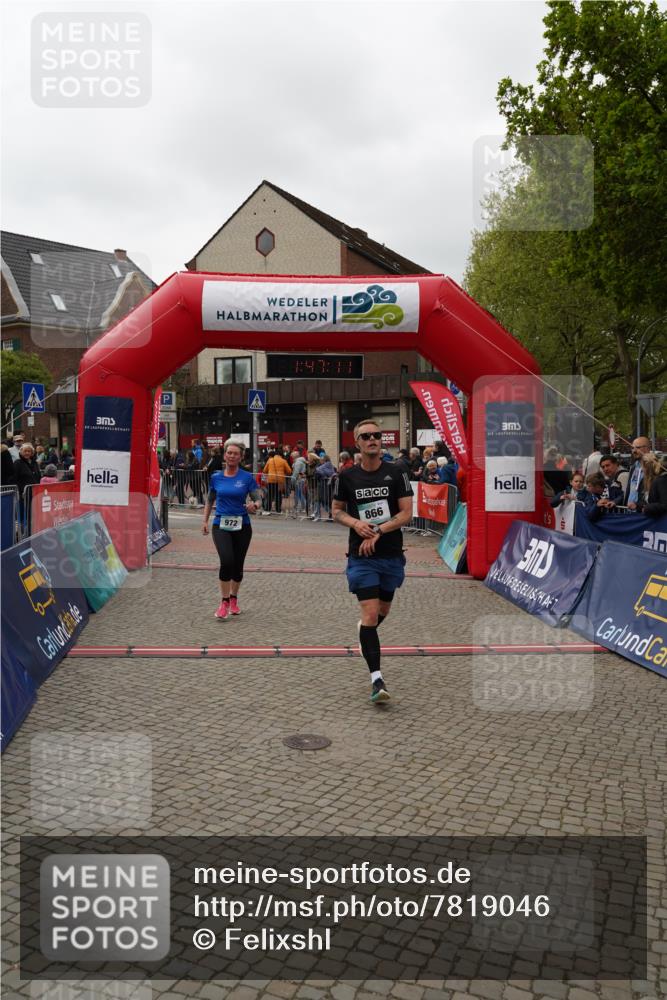 04.05.2025 - 8. Wedeler Halbmarathon Felixshl http://msf.ph/oto/7819046 04.05.2025 11:47:09 Ziel 243, 866, 972 meine-sportfotos.de
