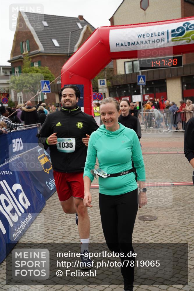 04.05.2025 - 8. Wedeler Halbmarathon Felixshl http://msf.ph/oto/7819065 04.05.2025 11:47:26 Ziel 51, 85, 1031, 1035, 1114, 1159 meine-sportfotos.de