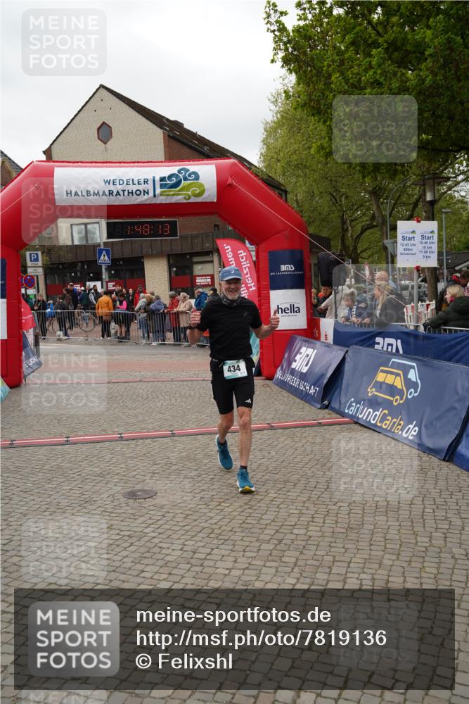 04.05.2025 - 8. Wedeler Halbmarathon Felixshl http://msf.ph/oto/7819136 04.05.2025 11:48:11 Ziel 434, 1083 meine-sportfotos.de
