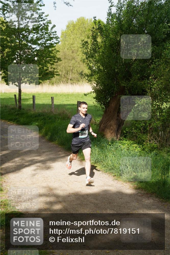 04.05.2025 - 8. Wedeler Halbmarathon Felixshl http://msf.ph/oto/7819151 04.05.2025 10:01:03 Laufen 589 meine-sportfotos.de