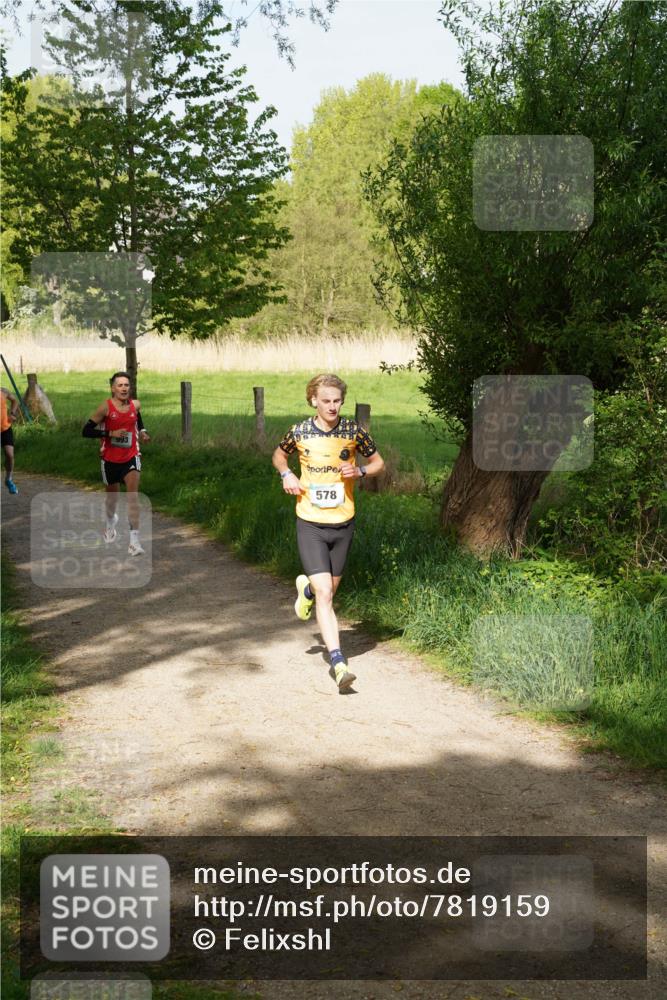 04.05.2025 - 8. Wedeler Halbmarathon Felixshl http://msf.ph/oto/7819159 04.05.2025 10:01:06 Laufen 578 meine-sportfotos.de