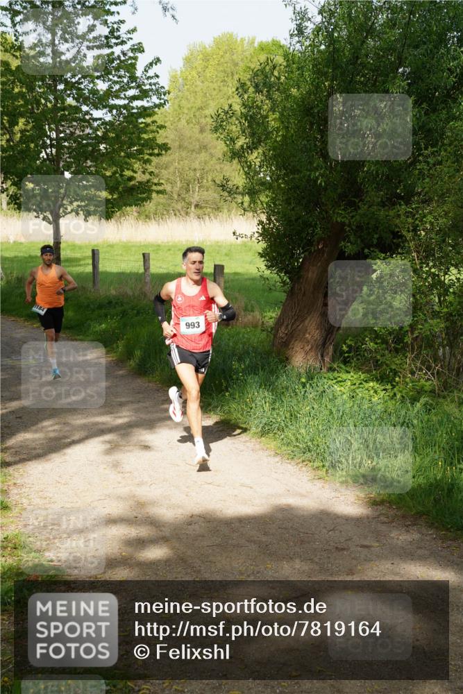 04.05.2025 - 8. Wedeler Halbmarathon Felixshl http://msf.ph/oto/7819164 04.05.2025 10:01:08 Laufen 1184, 993 meine-sportfotos.de