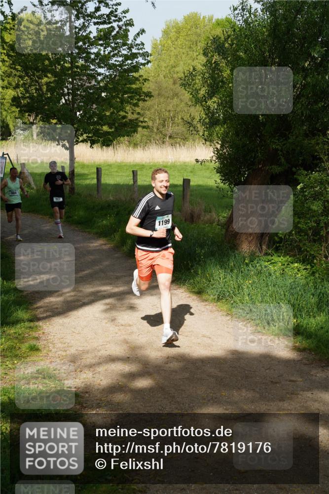 04.05.2025 - 8. Wedeler Halbmarathon Felixshl http://msf.ph/oto/7819176 04.05.2025 10:01:12 Laufen 187, 1199 meine-sportfotos.de