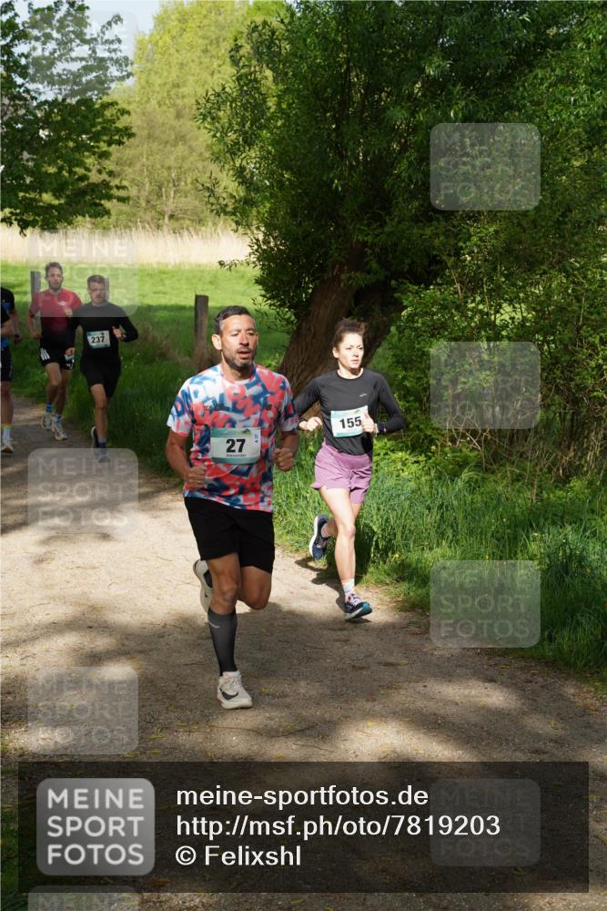 04.05.2025 - 8. Wedeler Halbmarathon Felixshl http://msf.ph/oto/7819203 04.05.2025 10:01:21 Laufen 237, 27, 155 meine-sportfotos.de
