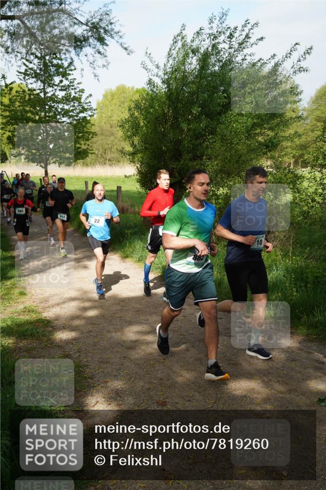 04.05.2025 - 8. Wedeler Halbmarathon Felixshl http://msf.ph/oto/7819260 04.05.2025 10:01:40 Laufen 985, 854, 22, 10 meine-sportfotos.de