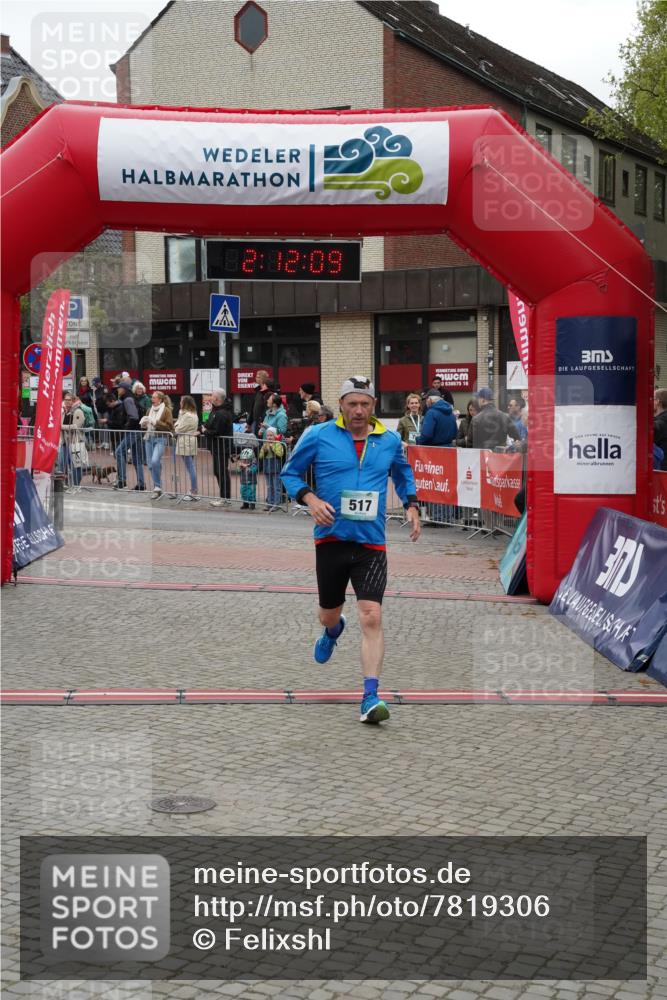 04.05.2025 - 8. Wedeler Halbmarathon Felixshl http://msf.ph/oto/7819306 04.05.2025 12:12:07 Ziel 517 meine-sportfotos.de