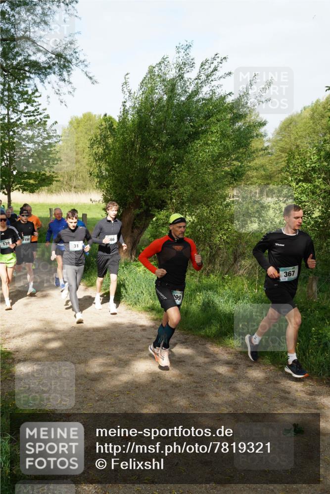 04.05.2025 - 8. Wedeler Halbmarathon Felixshl http://msf.ph/oto/7819321 04.05.2025 10:01:50 Laufen 139, 150, 31, 66, 99, 367 meine-sportfotos.de