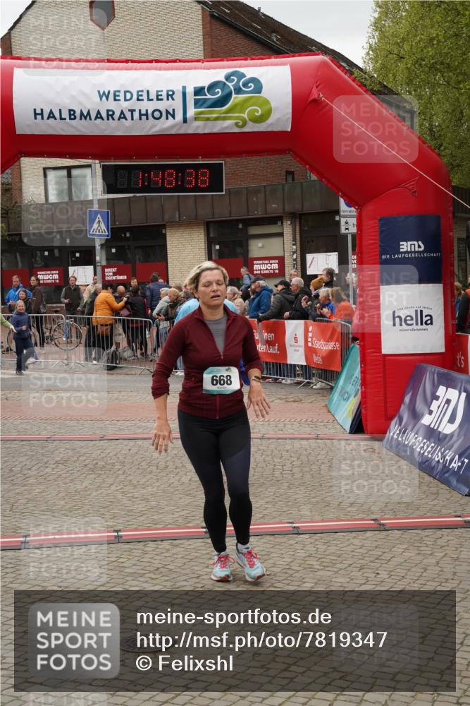 04.05.2025 - 8. Wedeler Halbmarathon Felixshl http://msf.ph/oto/7819347 04.05.2025 11:48:36 Ziel 312, 540, 668 meine-sportfotos.de