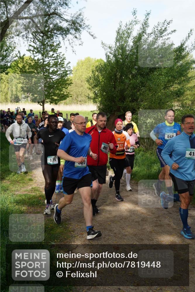 04.05.2025 - 8. Wedeler Halbmarathon Felixshl http://msf.ph/oto/7819448 04.05.2025 10:02:04 Laufen 1128, 175, 20, 891, 842, 41 meine-sportfotos.de