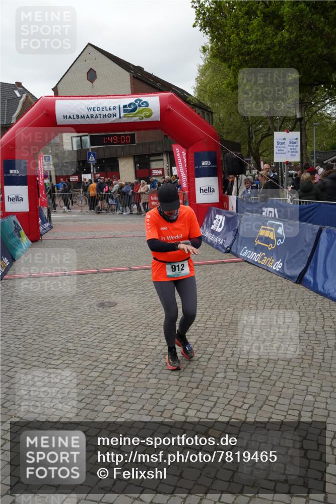 04.05.2025 - 8. Wedeler Halbmarathon Felixshl http://msf.ph/oto/7819465 04.05.2025 11:48:58 Ziel 139, 912 meine-sportfotos.de