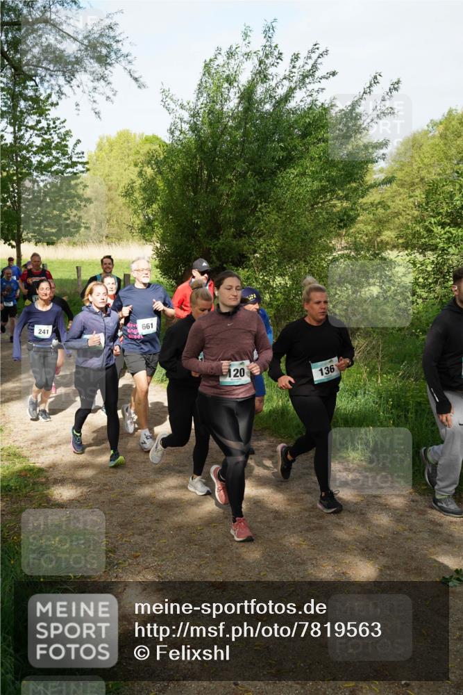 04.05.2025 - 8. Wedeler Halbmarathon Felixshl http://msf.ph/oto/7819563 04.05.2025 10:02:15 Laufen 174, 241, 661, 120, 136 meine-sportfotos.de