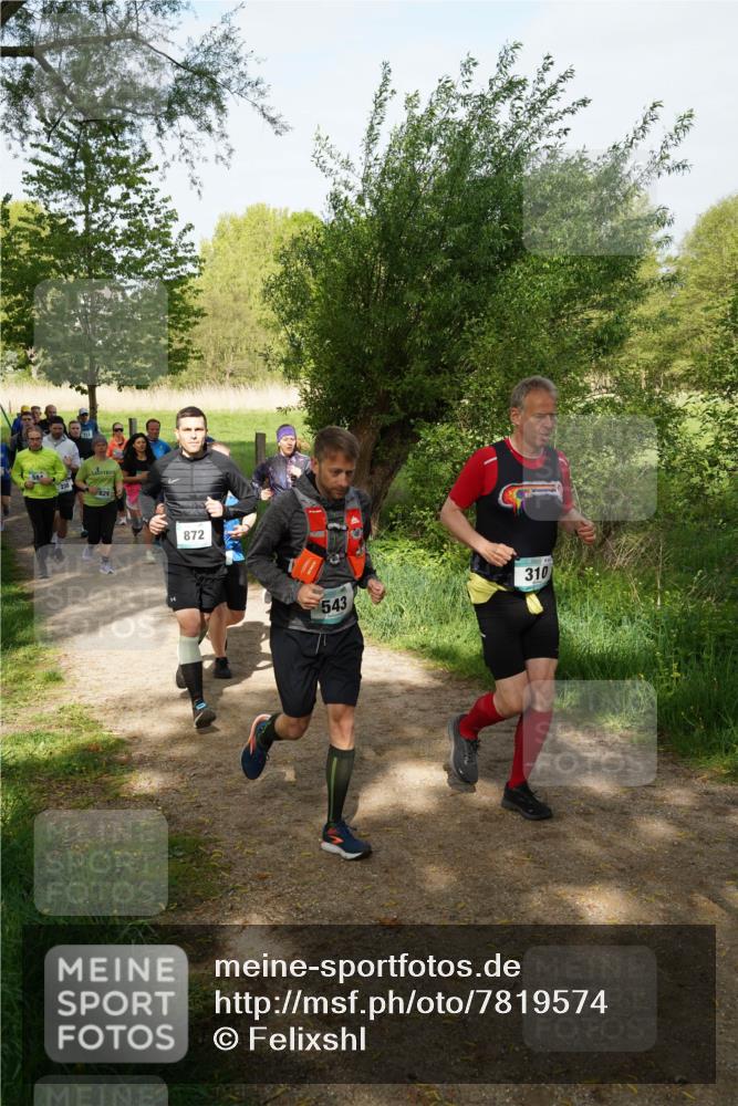 04.05.2025 - 8. Wedeler Halbmarathon Felixshl http://msf.ph/oto/7819574 04.05.2025 10:02:18 Laufen 829, 872, 543, 310 meine-sportfotos.de