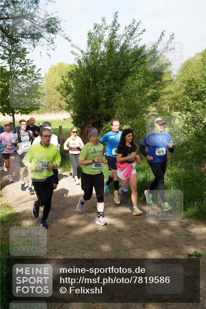 04.05.2025 - 8. Wedeler Halbmarathon Felixshl http://msf.ph/oto/7819586 04.05.2025 10:02:21 Laufen 29, 577, 584, 559, 829, 470 meine-sportfotos.de