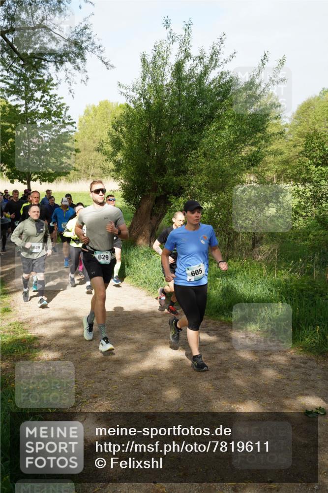 04.05.2025 - 8. Wedeler Halbmarathon Felixshl http://msf.ph/oto/7819611 04.05.2025 10:02:28 Laufen 649, 14, 629, 605 meine-sportfotos.de