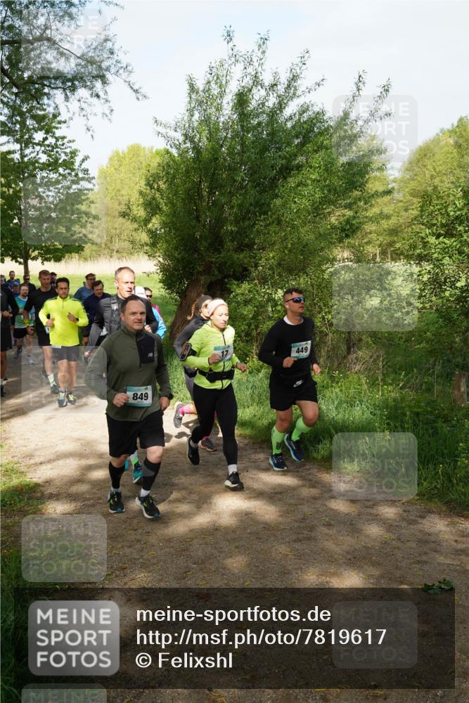 04.05.2025 - 8. Wedeler Halbmarathon Felixshl http://msf.ph/oto/7819617 04.05.2025 10:02:30 Laufen 849, 449 meine-sportfotos.de