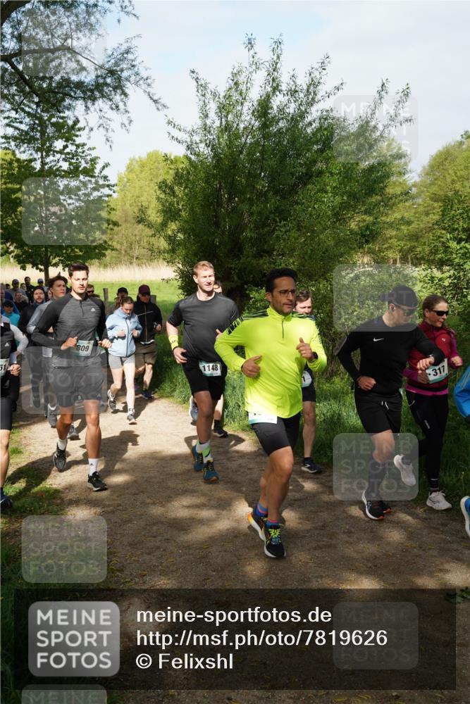 04.05.2025 - 8. Wedeler Halbmarathon Felixshl http://msf.ph/oto/7819626 04.05.2025 10:02:32 Laufen 809, 1148, 317 meine-sportfotos.de