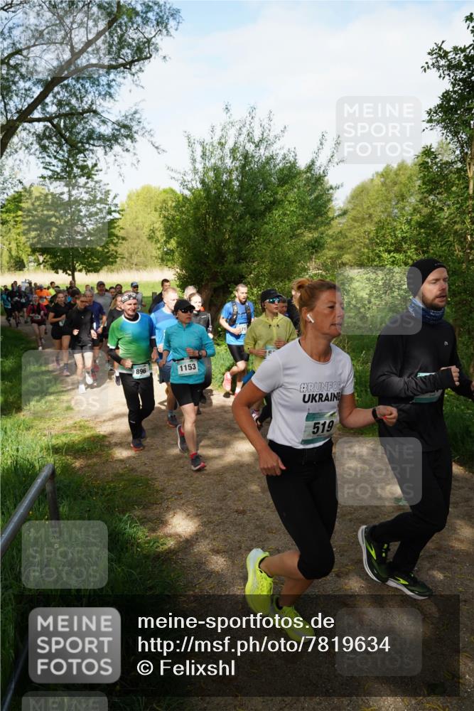 04.05.2025 - 8. Wedeler Halbmarathon Felixshl http://msf.ph/oto/7819634 04.05.2025 10:02:36 Laufen 896, 1153, 519 meine-sportfotos.de