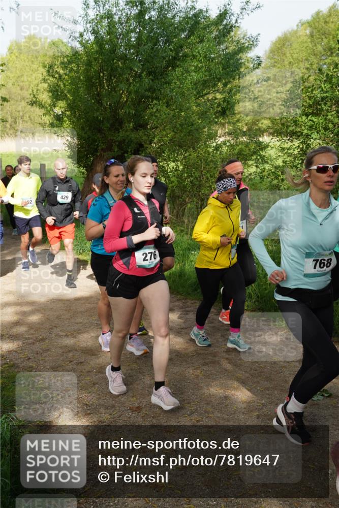 04.05.2025 - 8. Wedeler Halbmarathon Felixshl http://msf.ph/oto/7819647 04.05.2025 10:02:41 Laufen 992, 429, 276, 768 meine-sportfotos.de