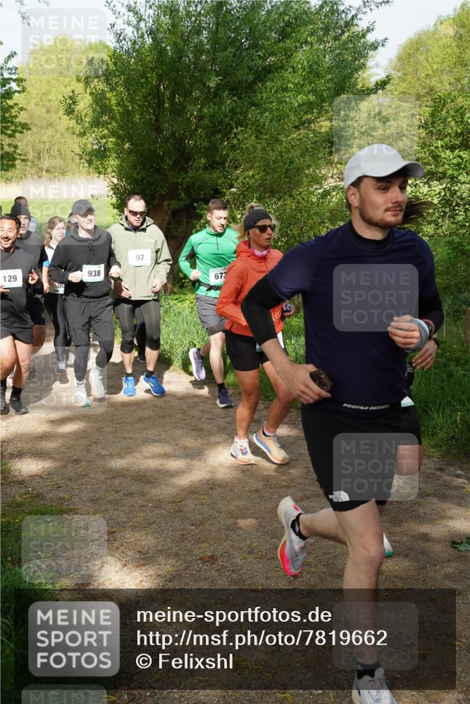 04.05.2025 - 8. Wedeler Halbmarathon Felixshl http://msf.ph/oto/7819662 04.05.2025 10:02:48 Laufen 129, 938, 97, 673 meine-sportfotos.de