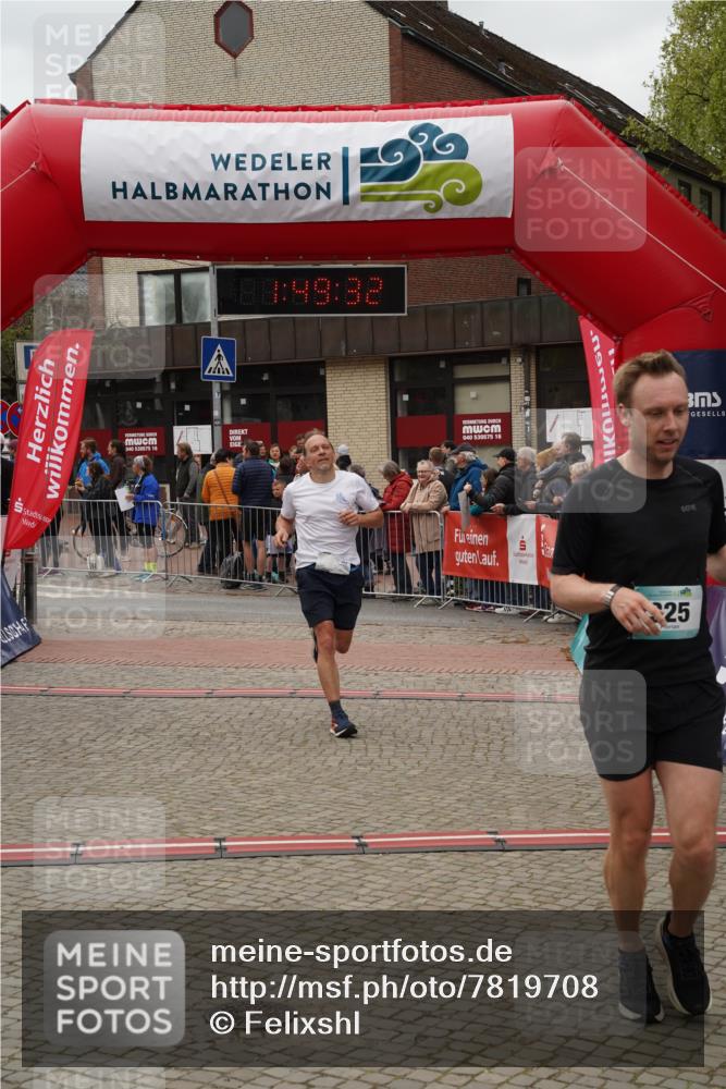 04.05.2025 - 8. Wedeler Halbmarathon Felixshl http://msf.ph/oto/7819708 04.05.2025 11:49:30 Ziel 325, 1032 meine-sportfotos.de