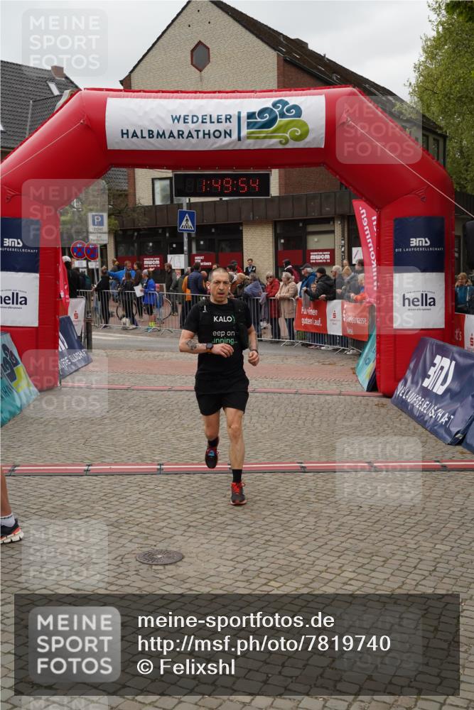 04.05.2025 - 8. Wedeler Halbmarathon Felixshl http://msf.ph/oto/7819740 04.05.2025 11:49:52 Ziel 841 meine-sportfotos.de