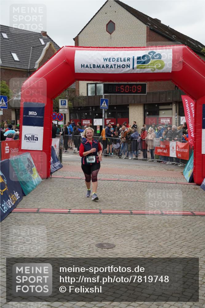 04.05.2025 - 8. Wedeler Halbmarathon Felixshl http://msf.ph/oto/7819748 04.05.2025 11:50:07 Ziel 588 meine-sportfotos.de
