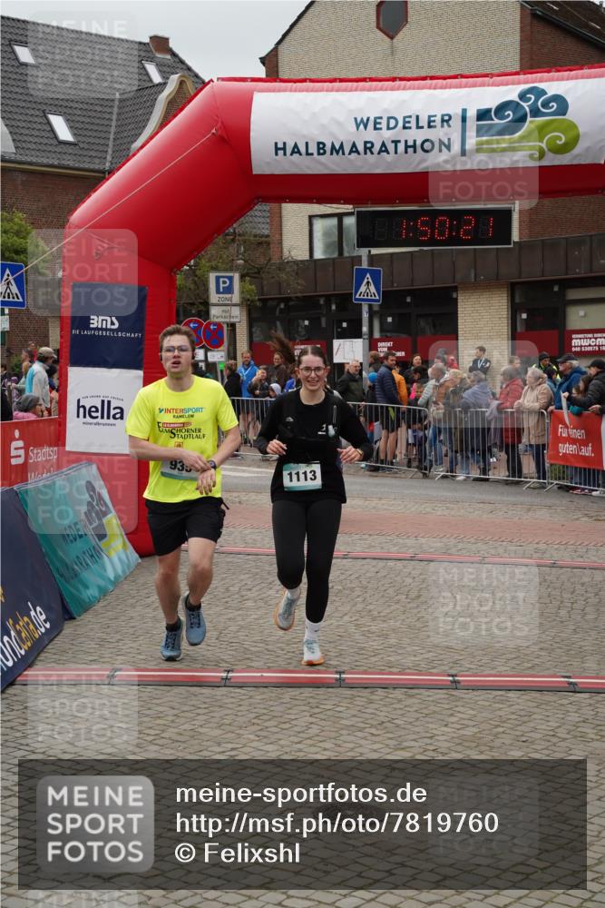 04.05.2025 - 8. Wedeler Halbmarathon Felixshl http://msf.ph/oto/7819760 04.05.2025 11:50:19 Ziel 376, 552, 935, 1113 meine-sportfotos.de
