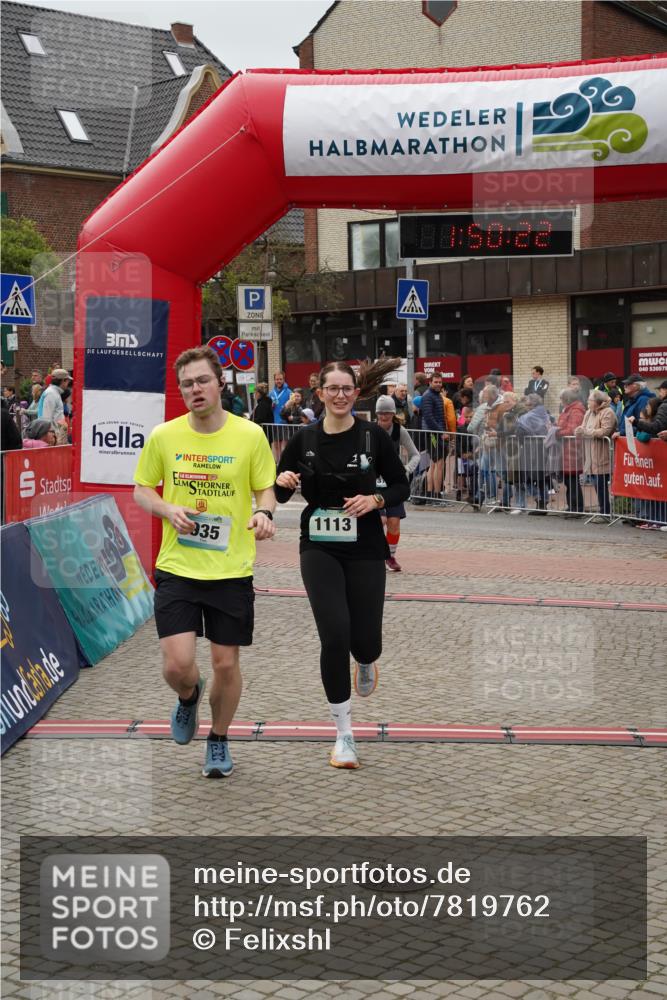 04.05.2025 - 8. Wedeler Halbmarathon Felixshl http://msf.ph/oto/7819762 04.05.2025 11:50:20 Ziel 376, 552, 935, 1113 meine-sportfotos.de