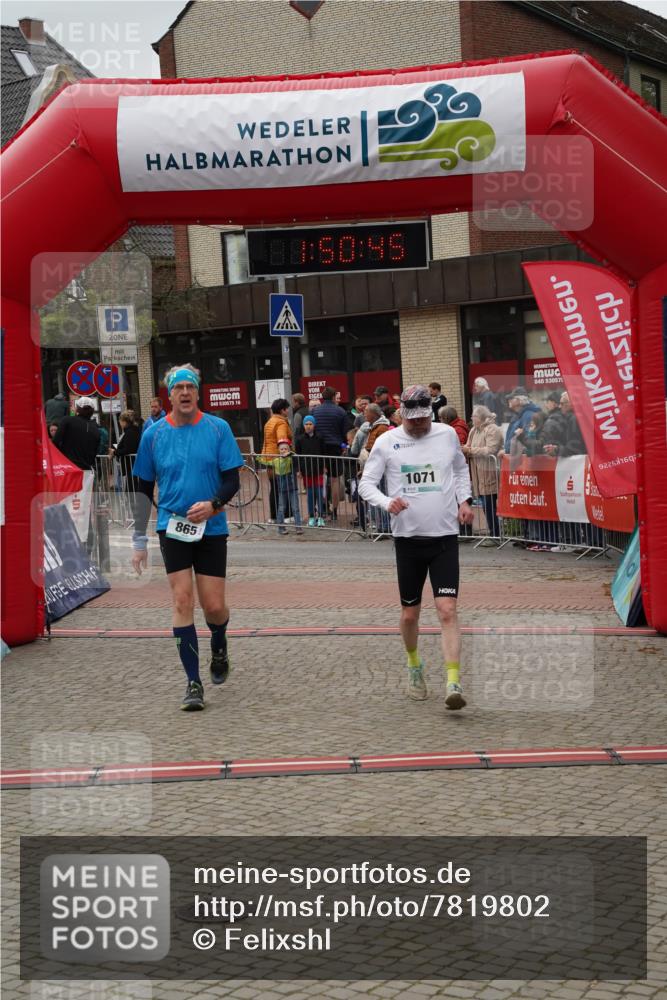 04.05.2025 - 8. Wedeler Halbmarathon Felixshl http://msf.ph/oto/7819802 04.05.2025 11:50:43 Ziel 468, 636, 865, 939, 1071 meine-sportfotos.de