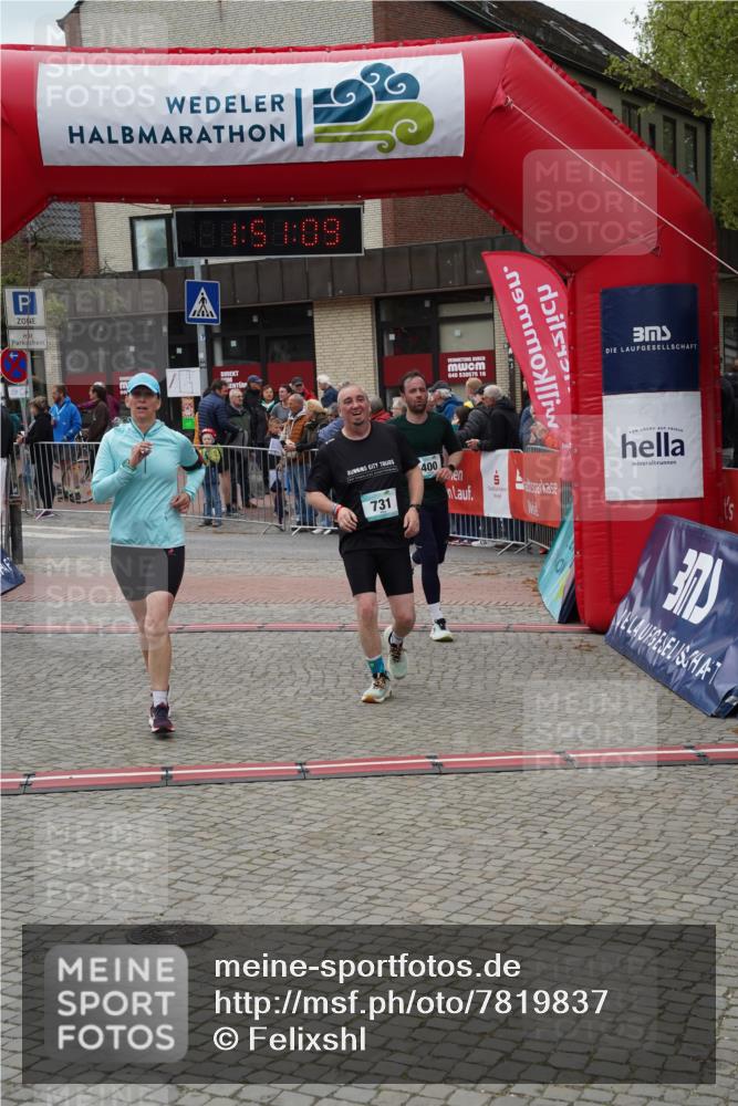 04.05.2025 - 8. Wedeler Halbmarathon Felixshl http://msf.ph/oto/7819837 04.05.2025 11:51:07 Ziel 400, 528, 731 meine-sportfotos.de