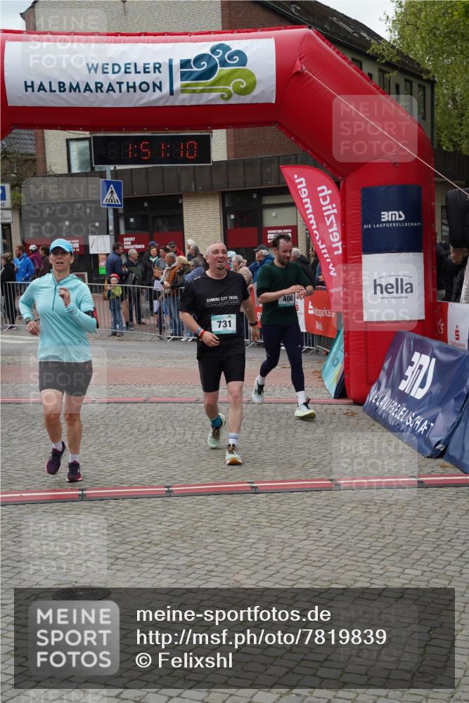 04.05.2025 - 8. Wedeler Halbmarathon Felixshl http://msf.ph/oto/7819839 04.05.2025 11:51:08 Ziel 400, 528, 731 meine-sportfotos.de