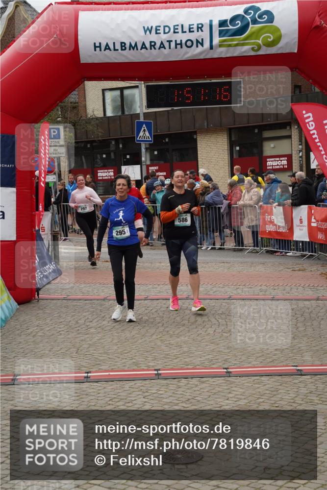 04.05.2025 - 8. Wedeler Halbmarathon Felixshl http://msf.ph/oto/7819846 04.05.2025 11:51:14 Ziel 295, 297, 400, 414, 586 meine-sportfotos.de