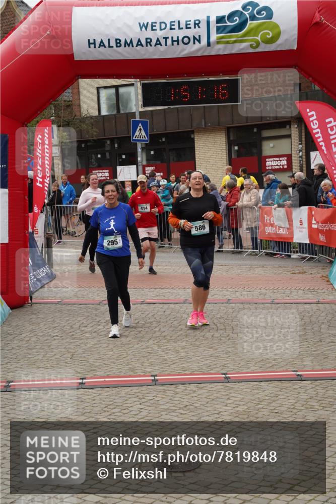 04.05.2025 - 8. Wedeler Halbmarathon Felixshl http://msf.ph/oto/7819848 04.05.2025 11:51:14 Ziel 295, 297, 400, 414, 586 meine-sportfotos.de